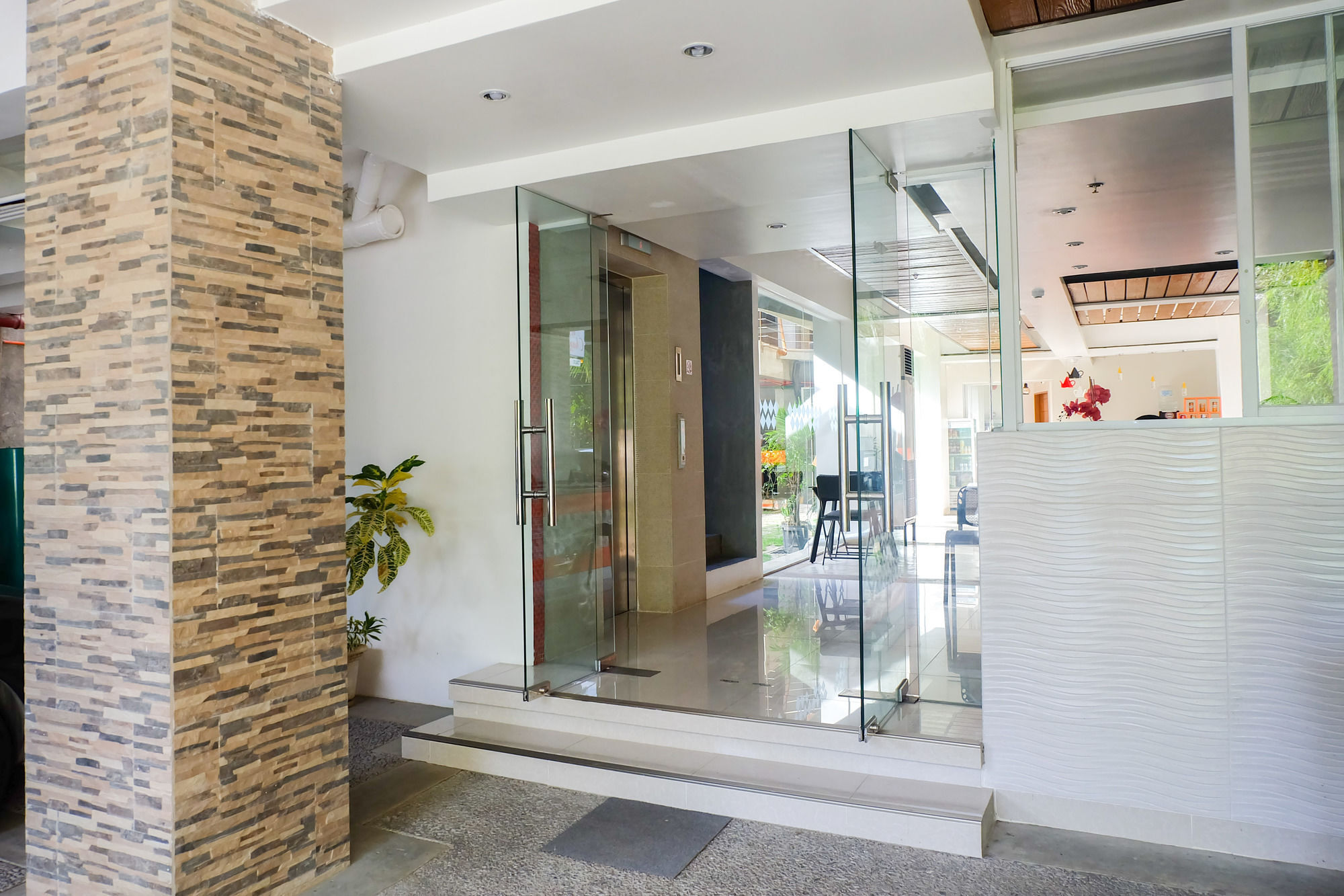 Chambre Mactan Hotel Lapu-Lapu City Eksteriør bilde